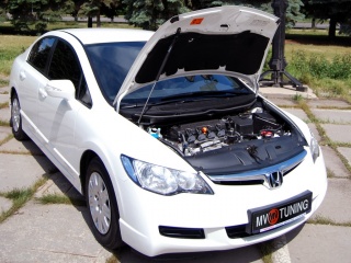 Упор капота Honda Civic 4D (2006-2012) Седан