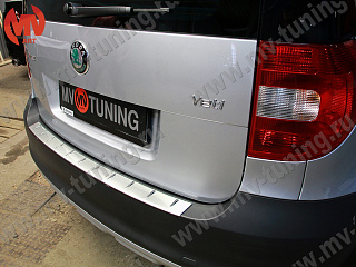 Защитная накладка заднего бампера Skoda Yeti (2009-2012) под покраску