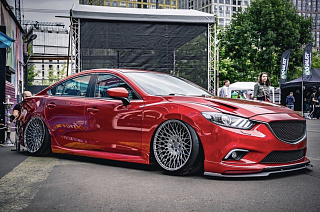 Капот с прорезаными жабрами SkyActivSport на Mazda 6 / Atenza  GL (2019 - н.в.)