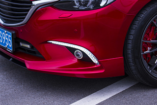 Клыки переднего бампера var №3 Mazda 6 (рестайлинг) / Atenza GJ (2015 - 2018)